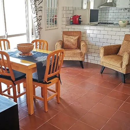 Apartamento Marysol * Ναζαρέ